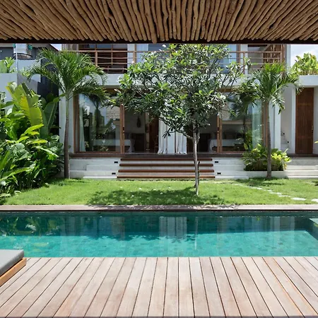 Las Lunas Villas Canggu